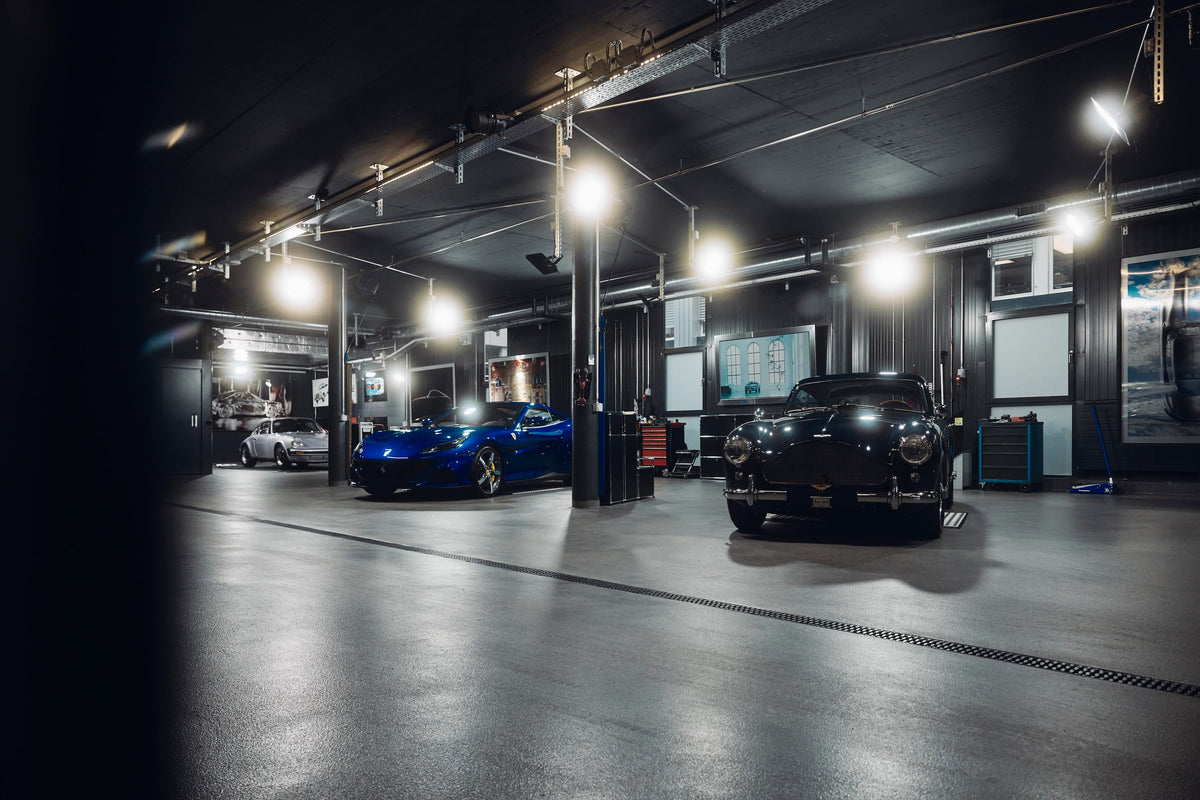 Flagship Store & Detailing